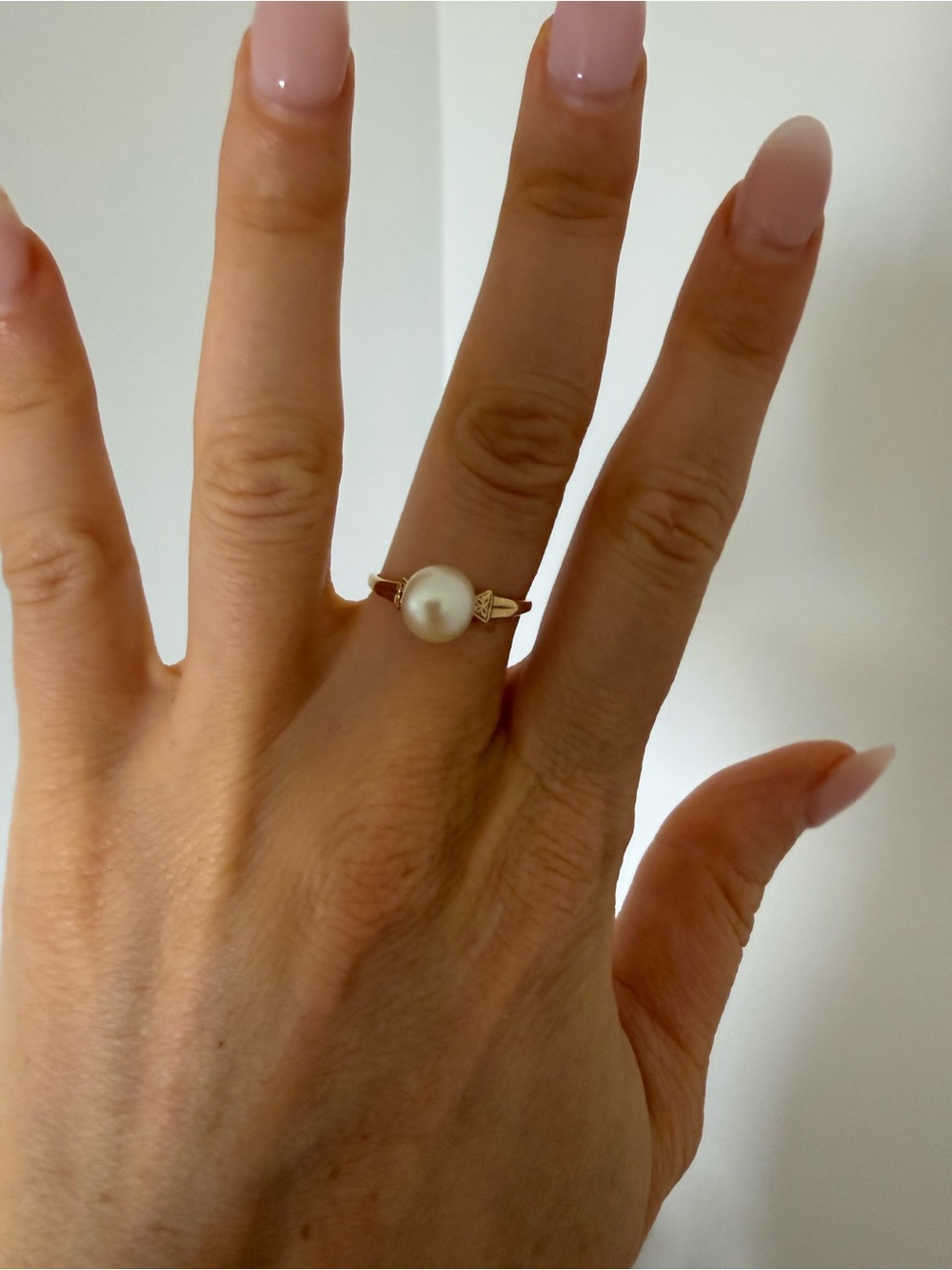 Vintage Genuine Pearl Gold Tone Ring Size 8
